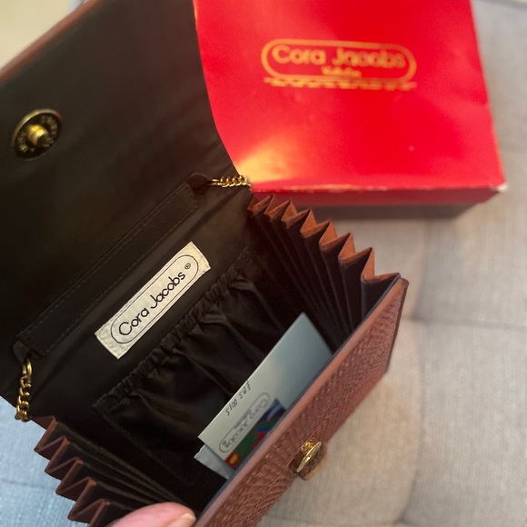 Cora Jacobs Clutch - Picture 3 of 5